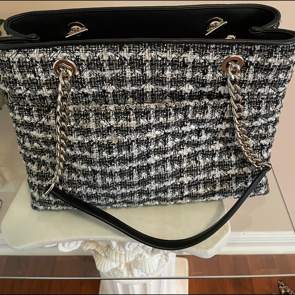 Kate Spade - Picture 2 of 6